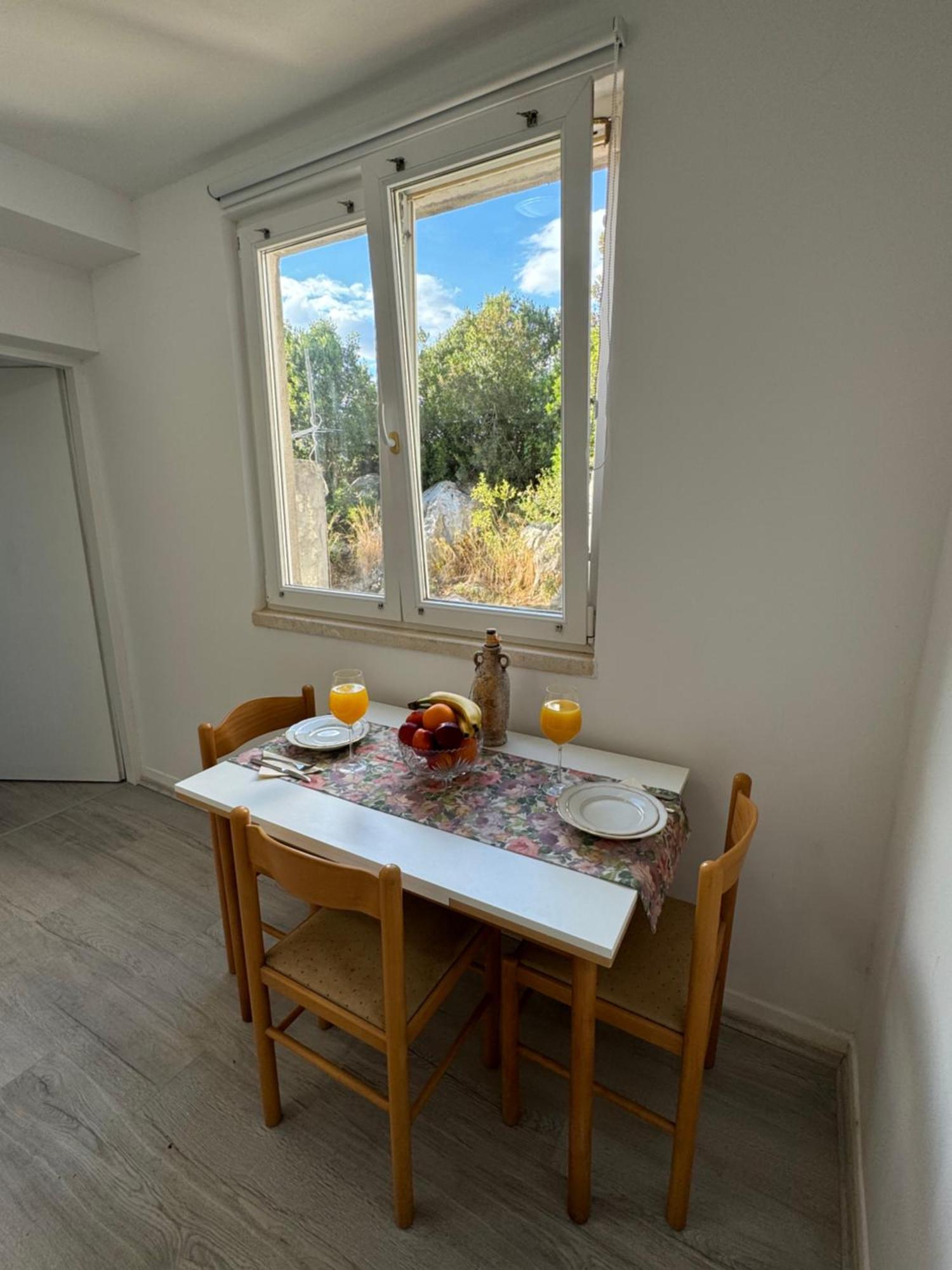 Apartman Laura Ploce  Zewnętrze zdjęcie
